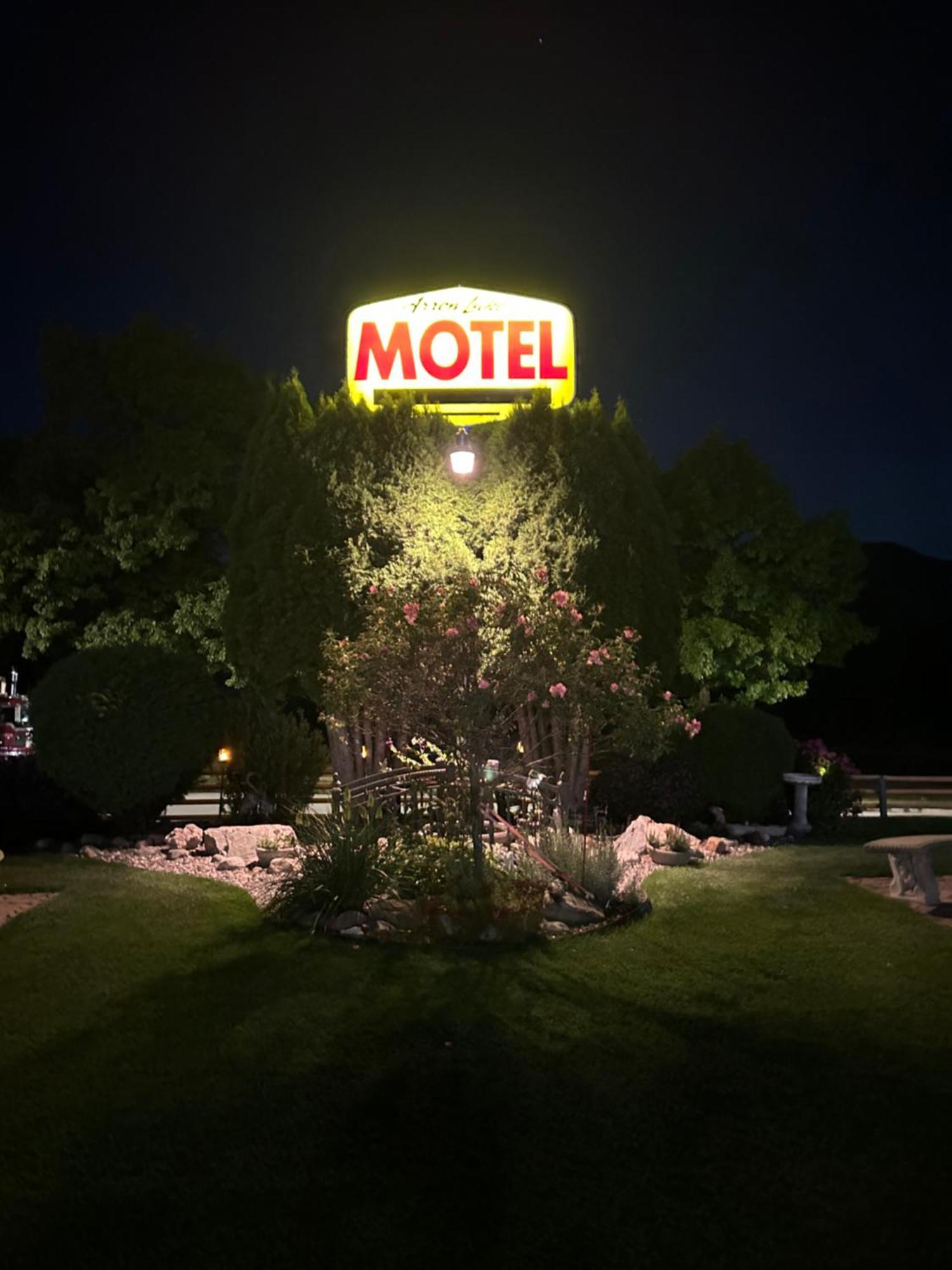 Fauquier Arrow Lake Motel المظهر الخارجي الصورة