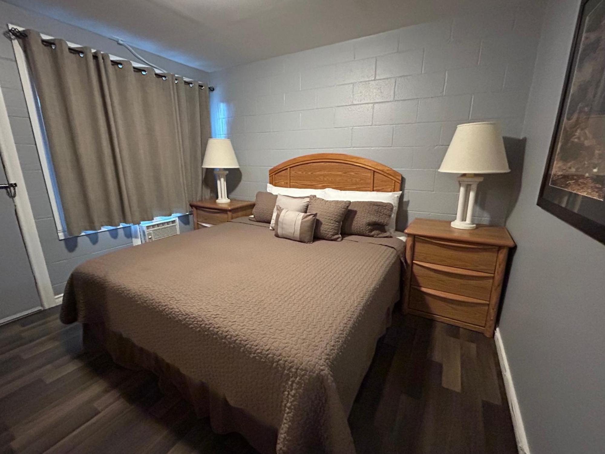 Fauquier Arrow Lake Motel المظهر الخارجي الصورة