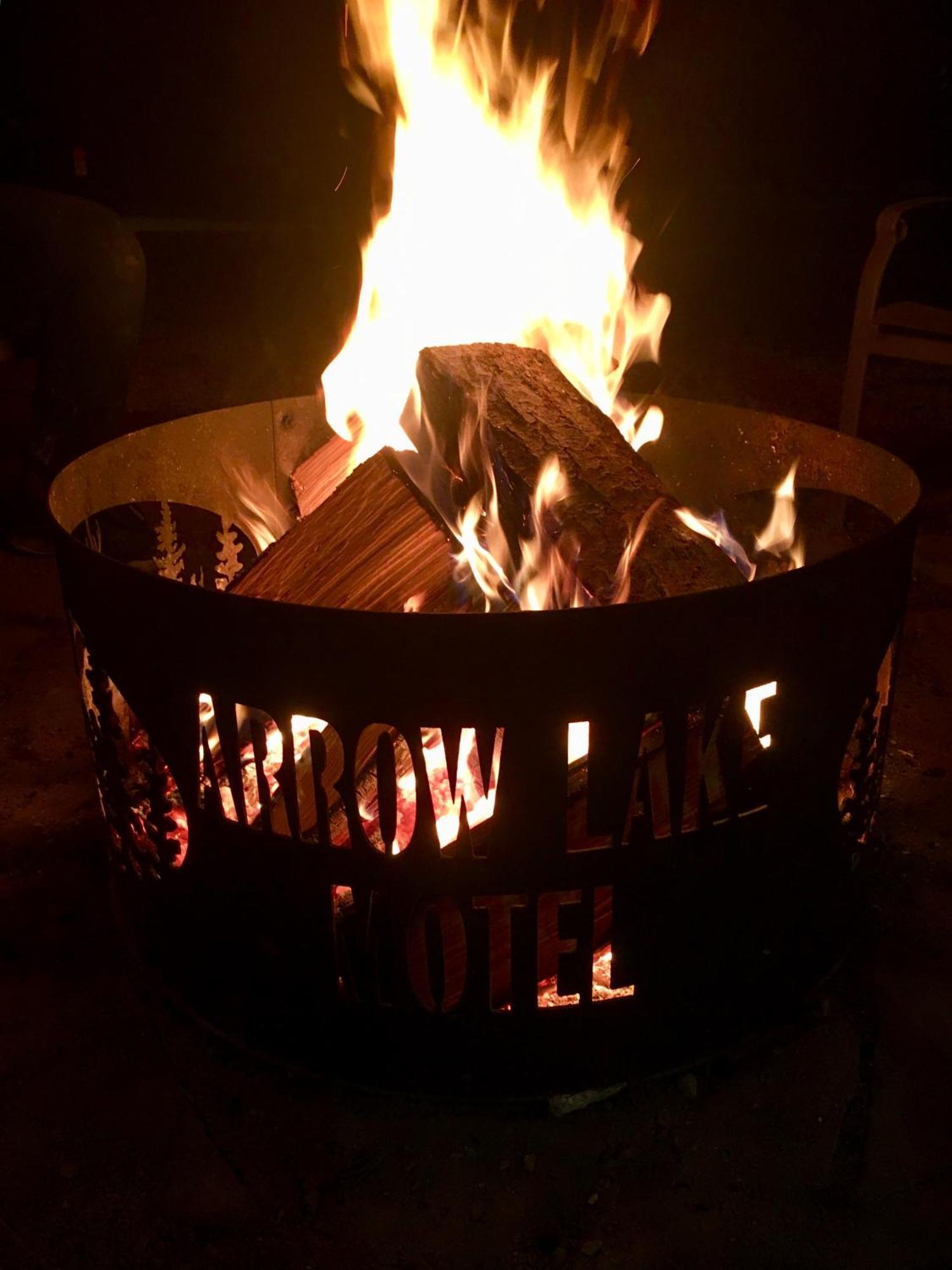 Fauquier Arrow Lake Motel المظهر الخارجي الصورة